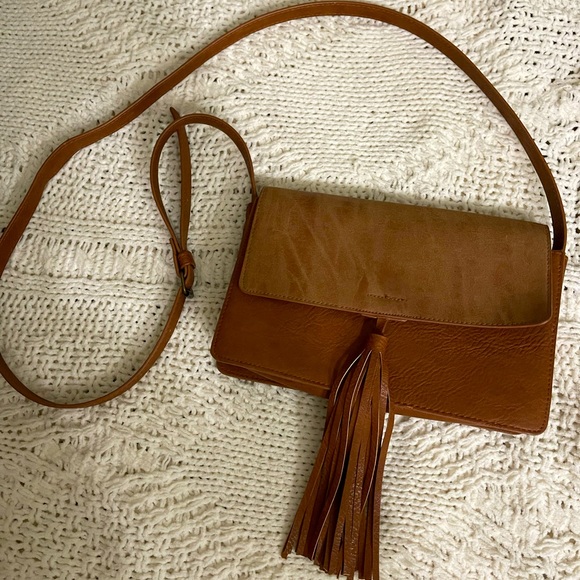 most perfect leather/suede crossbody purse - Picture 1 of 6